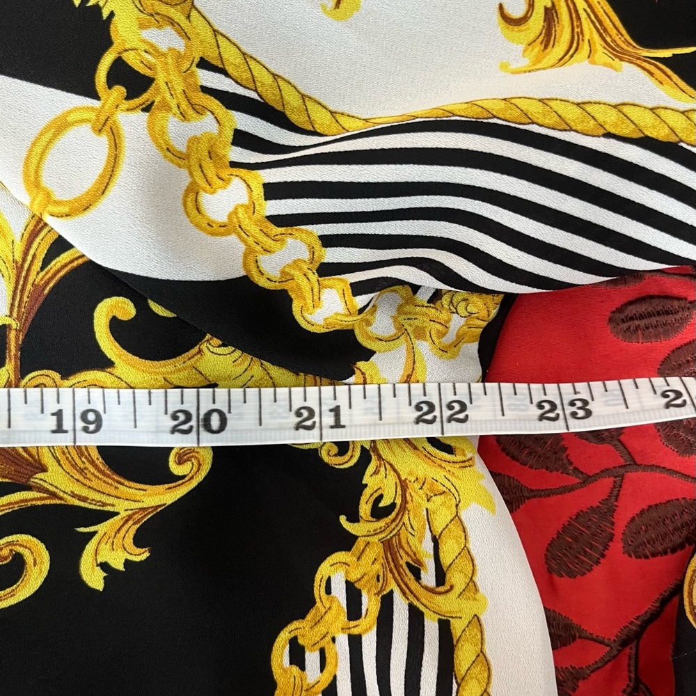 Black and gold chain Print Silk Blouse with tie front detail Size M - Picture 6 of 8